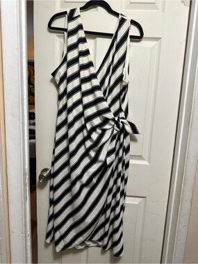 H&M Black & White Diagonal Stripe Wrap Midi Dress